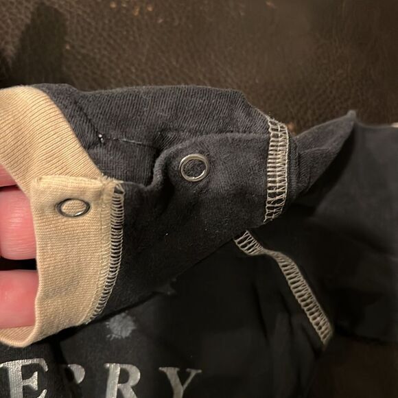 ❌Last Deal ❌Burberry long sleeve 100% authentic - Picture 6 of 10